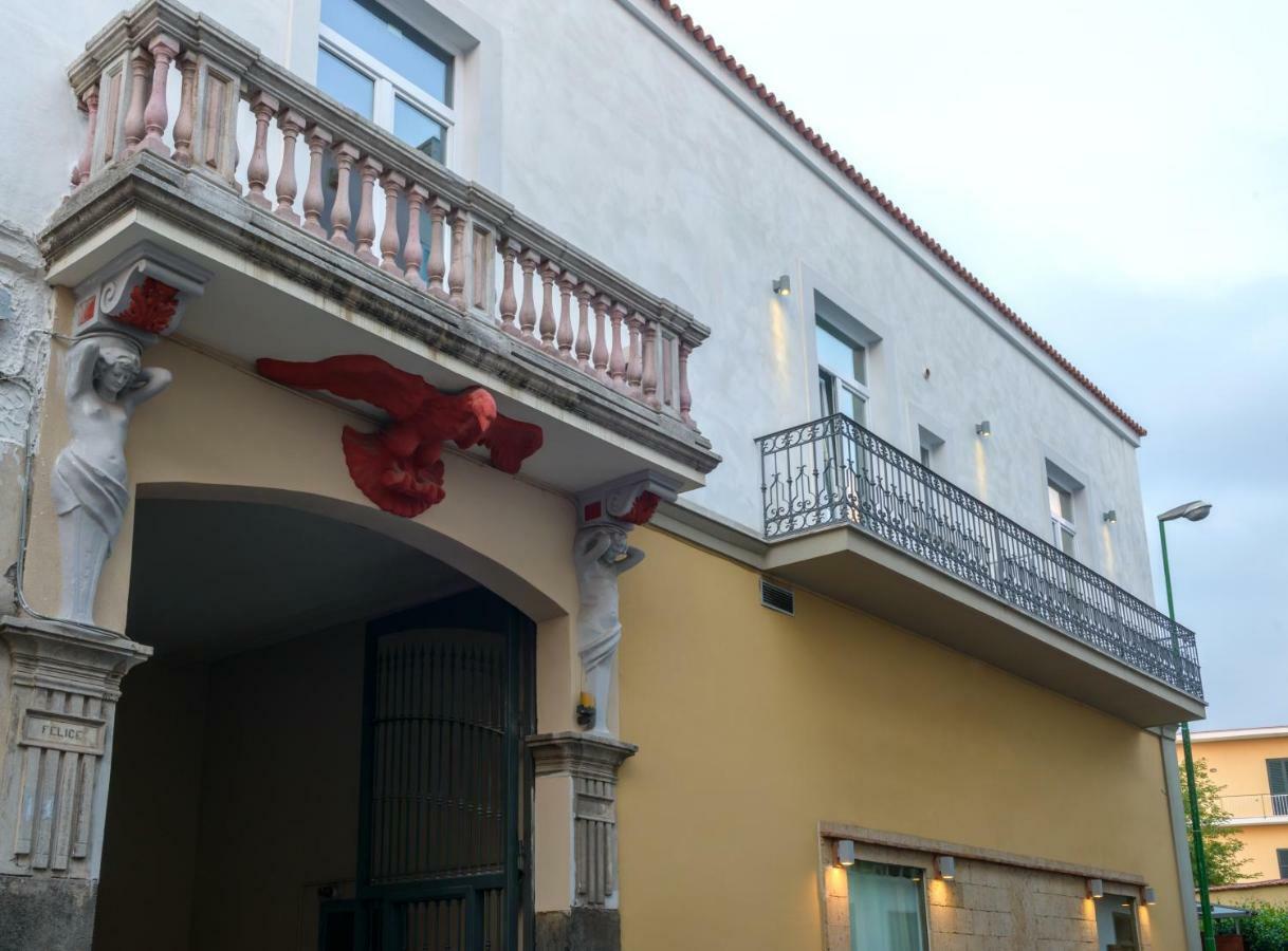 Bocca Di Bacco Bed and Breakfast Cimitile Εξωτερικό φωτογραφία